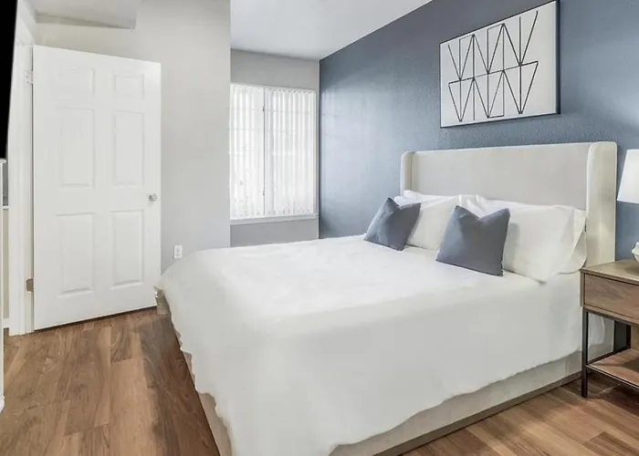 Landing - Modern With Amazing Amenities Apartment Chandler