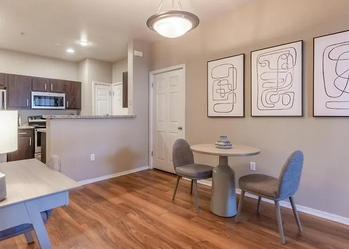 Landing - Modern With Amazing Amenities Chandler