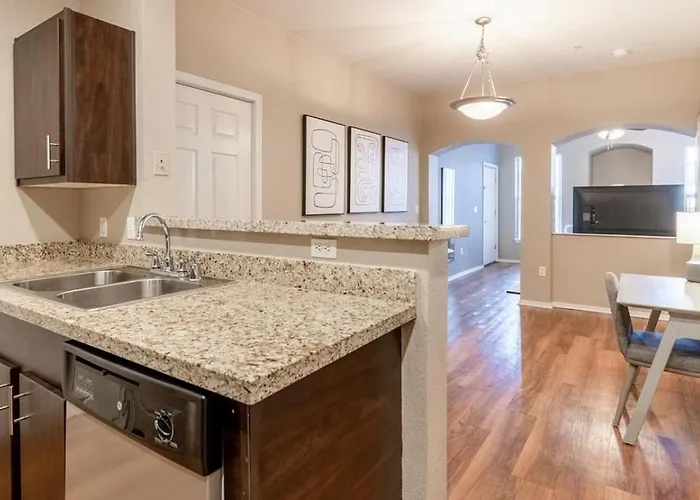 Landing - Modern With Amazing Amenities Chandler