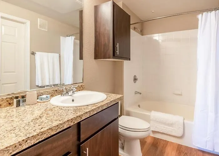 Landing - Modern With Amazing Amenities Apartment