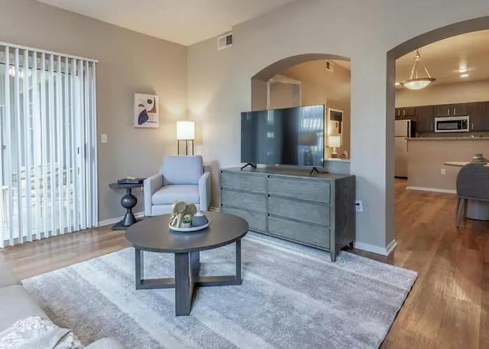 Landing - Modern With Amazing Amenities Chandler